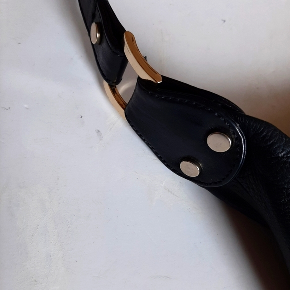 Danier Genuine Leather Bag - Picture 9 of 12